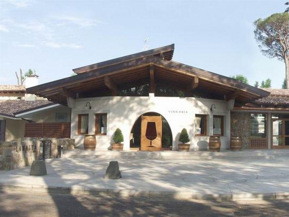 Vinnaeria La Baita Каприва-дель-Фриули Экстерьер фото
